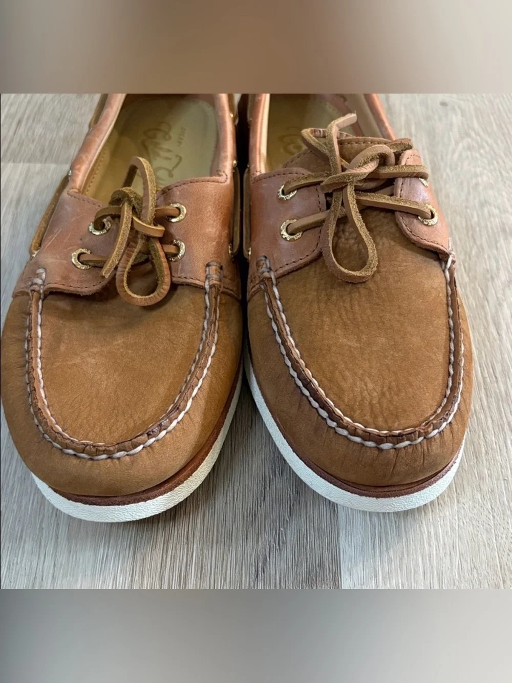 LIKE NEW SPERRY gold cup authentic original boat shoes size 9 men’s soft tan